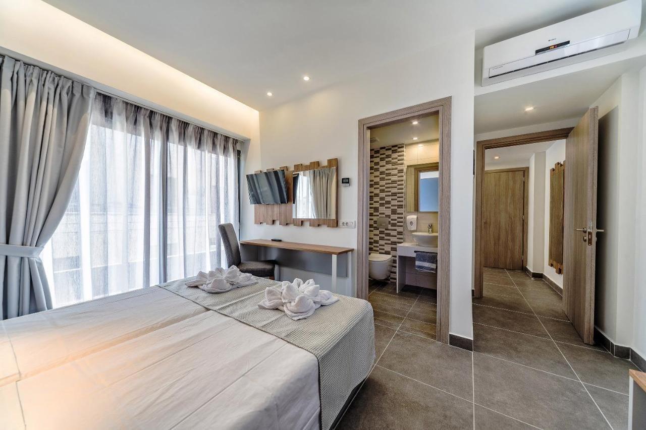 Pollis Hotel Hersonissos  Bagian luar foto