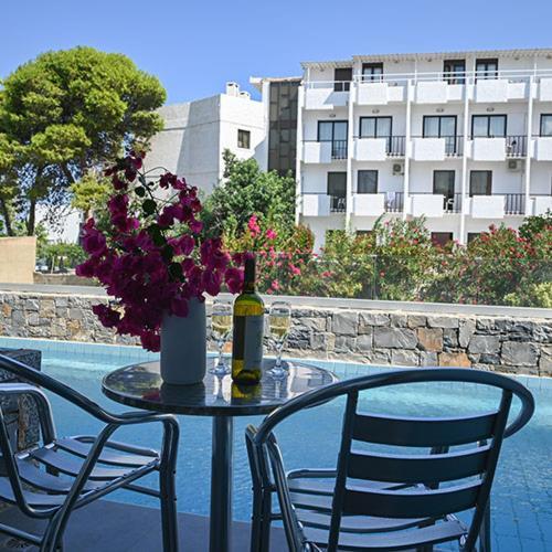 Pollis Hotel Hersonissos  Bagian luar foto