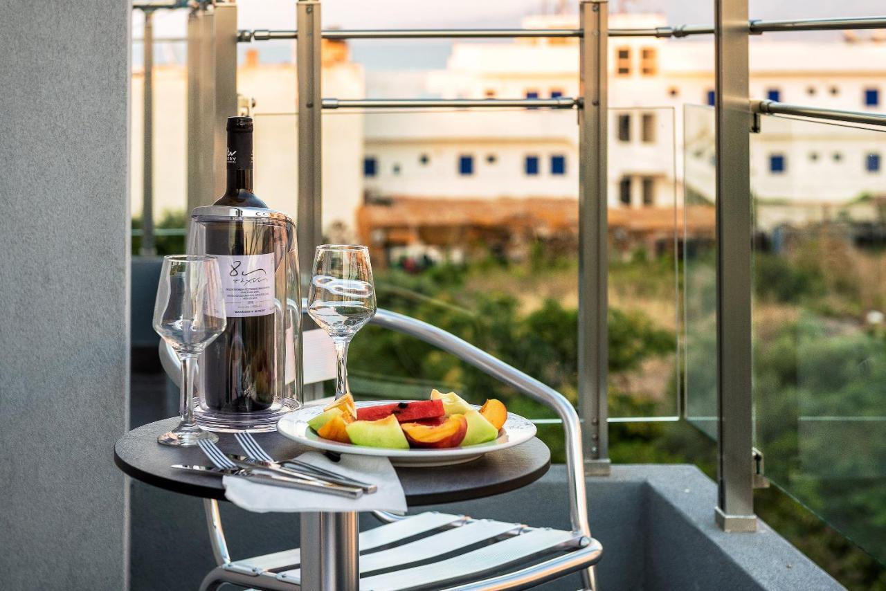 Pollis Hotel Hersonissos  Bagian luar foto