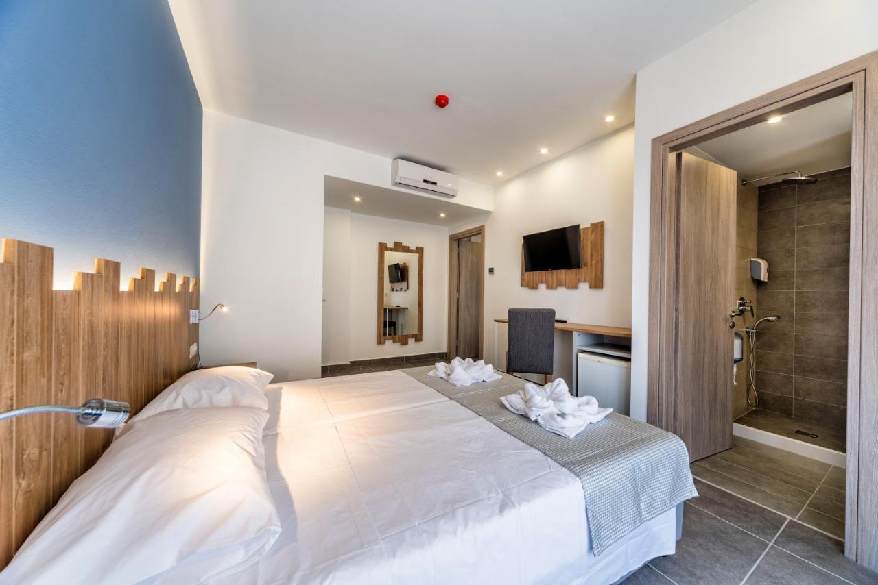Pollis Hotel Hersonissos  Bagian luar foto